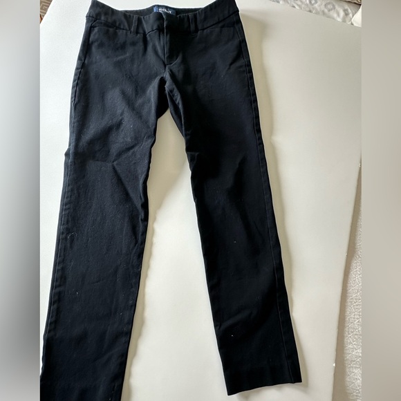 Women’s pixie mid rise black Old Navy pants, size 4 regular - Picture 4 of 9